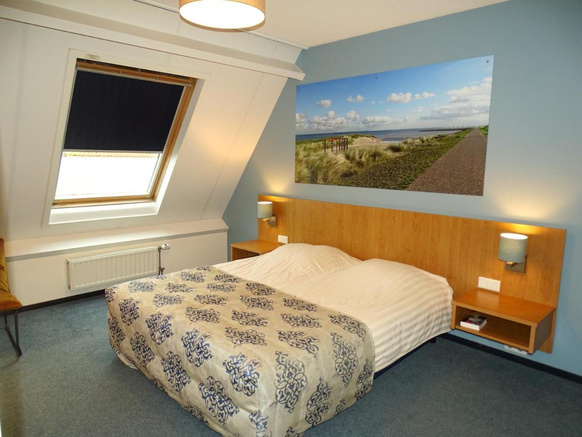 Hotel Cafe Restaurant "De Kroon" Wissenkerke Luaran gambar
