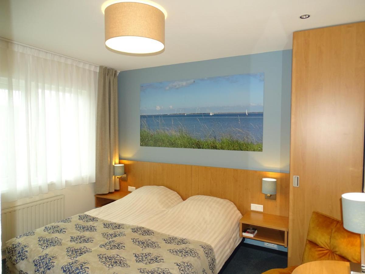 Hotel Cafe Restaurant "De Kroon" Wissenkerke Luaran gambar